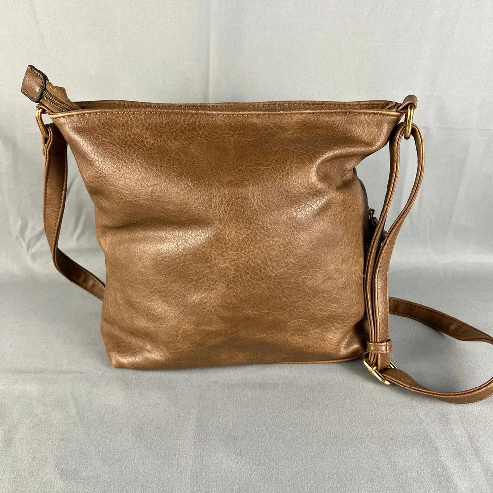 Womens Fashion Crossbody Bag Brown Leather Multiple Zip Pockets Adjustable Strap